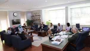  Başkan Bilgin'den otizmli öğrencilere destek