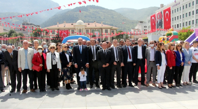 CHP'li balaban'23 nisanın özelliği meclisin üstünlüğü'