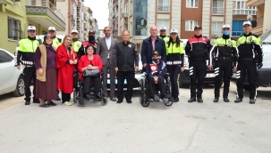 Emniyet Müdürü Uslusoy'da anlamlı bağış