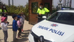Öğrencilere trafik kuralı eğitimi