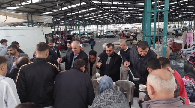 Pazarcılar odasından vatandaşlara iftar ikramı