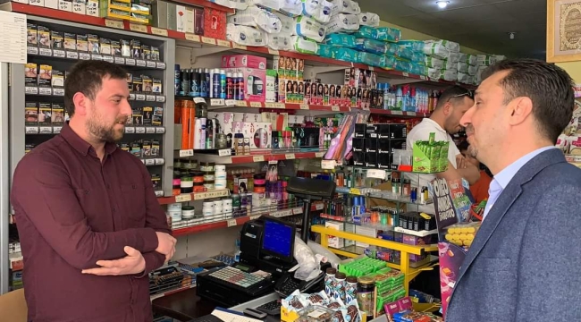 Selendi'de esnafları gezen Başevirgen,bir dokundu bin ah işitti