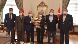 Yeni yönetim vali Karadeniz'i ziyaret etti