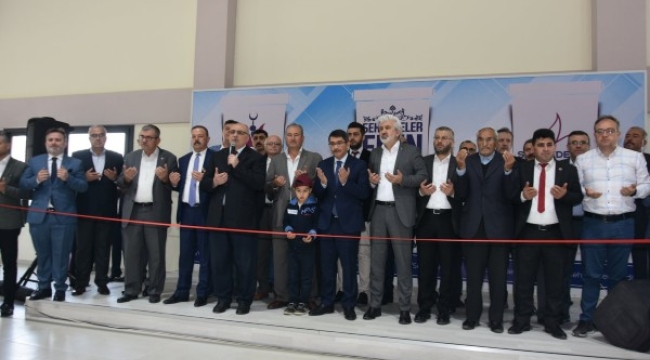 AKP il başkanı Hızlı açılışa katıldı