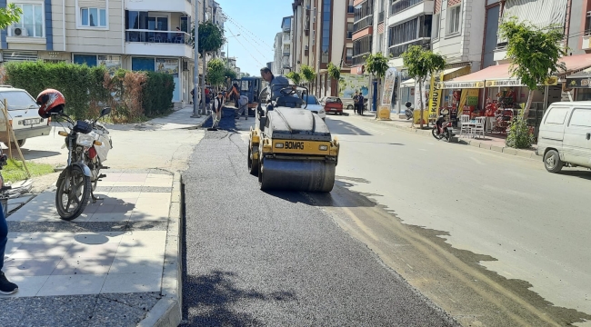Alaşehir'de belediye 11 mahallede çalışıyor