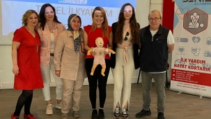 Eczacılara ilk yardım semineri