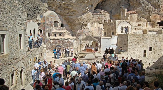 Manastır 6 yıl sonra kapılarını açtı
