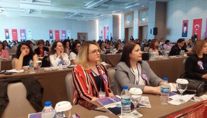 Manisa'dan iki avukat katıldı