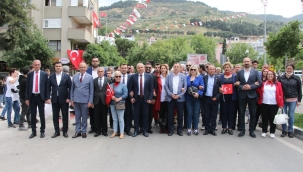 Millet ittifakından ortak bayram kutlaması