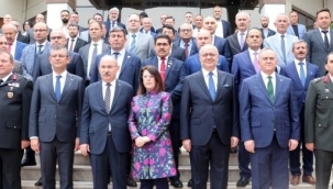 Protokol bayramlaştı