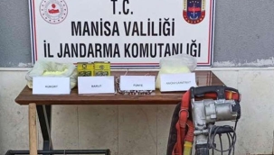 Salihli'de kaçak kazı yapan iki kişi yakalandı