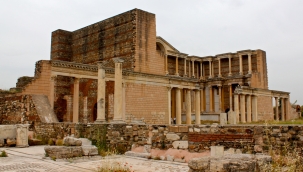 Sart antik kent ziyaretçileri bekliyor