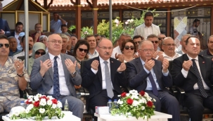 Vali Karadeniz Çağlak festivaline katıldı