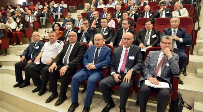 Vali Karadeniz saha aktörleri yetiştirme toplantısında