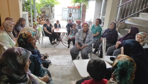 AKP'li kadınlar 4 mahallede kadınlarla buluştu