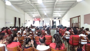 Alaşehir ve Salihli'de öğrenciler bilgilendirildi