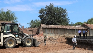 Başkan Akın, yatırım çalışmalarını denetledi