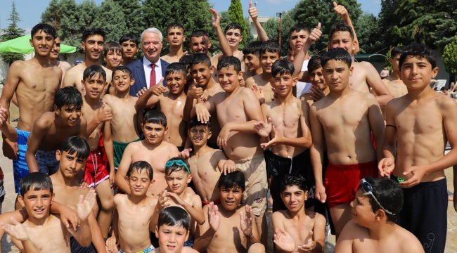 Başkan Bilgin çocukların mutluluğuna ortak oldu