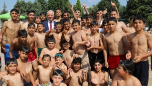 Başkan Bilgin çocukların mutluluğuna ortak oldu