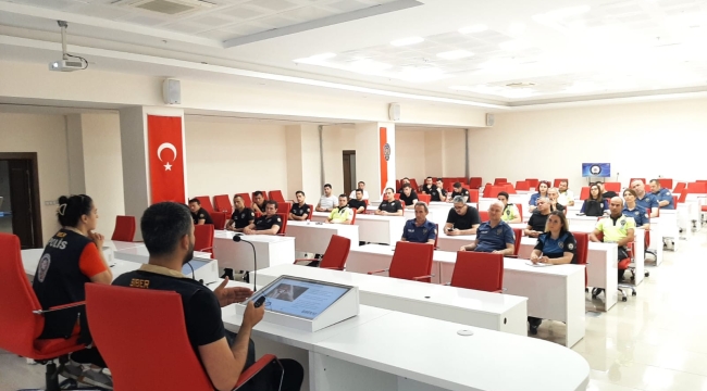 Dijital okuryazarlık bilgilendirme semineri