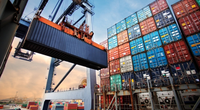 Dış ticaret açığı 10.7 milyar dolarla rekor kırdı