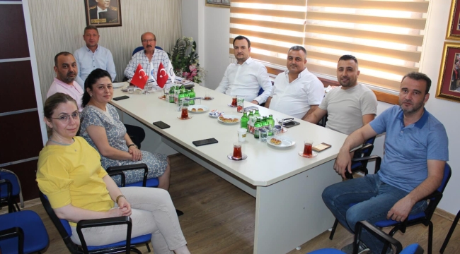 Emlak müşavirleri yeni yönetimi toplandı