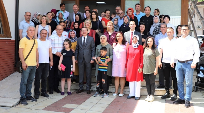 Kaymakam Yılmaz ve başkan Akın,özel çocukları ağırladı
