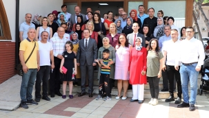 Kaymakam Yılmaz ve başkan Akın,özel çocukları ağırladı