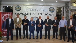 Kula'lı ve Selendi'li iş adamlarına ödül