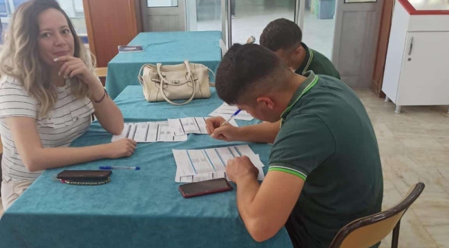 MESOB okul öğrencileri iş başvurusu yaptı