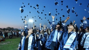 Muhteşem mezuniyet töreni, kepler havaya