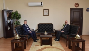 Vali Karadeniz'den kurum ziyaretleri