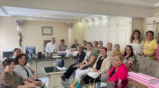 Yanlız bırakmadılar