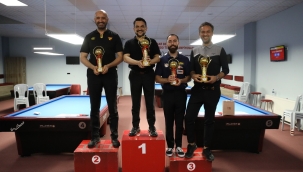 Yarışmacılar ödüllerini aldı