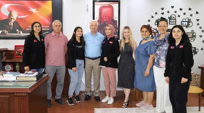 Yurda döndüler başkana koştular