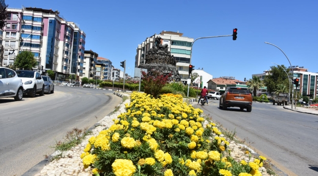 Alaşehir çiçek açtı