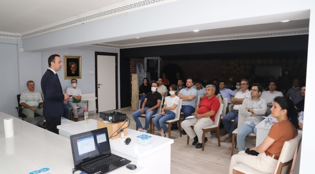 Alaşehir'de belediye personeline e-ihale eğitimi