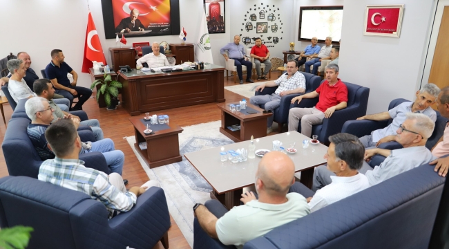 Başkan Bilgin,oda ve siyasi parti başkanlarıyla bayramlaştı