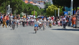 Bisiklet yarışı rekli görüntülere sahne oldu
