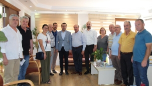 CHP'liler MESO başkanı Akyüz'le esnafların sorunlarını konuştu