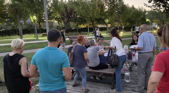 Deva partisinin buroşür dağıtımi engellendi