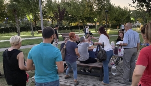 Deva partisinin buroşür dağıtımi engellendi