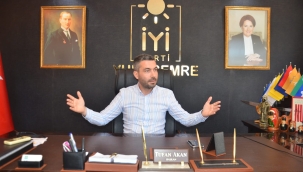 İyi partili başkan Akan'dan bomba idia,