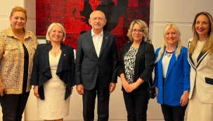 Kılıçdaroğlu,CHP'nin 85 bininci kadın üyesiyle görüştü