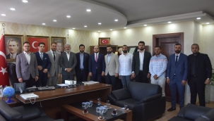 MÜSİAD yöneticileri AKP'de 