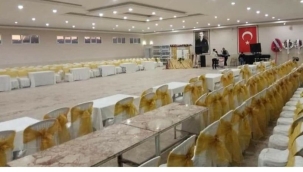 Saruhanlı'da CHP ile AKP arasında düğün salonu tartışması