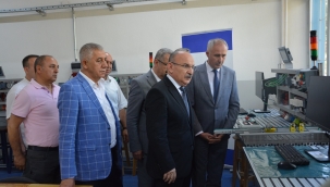 Vali Karadeniz,atölyeleri inceledi