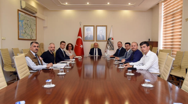 Vali Karadeniz,geri dönüşüm toplantısına başkanlık etti