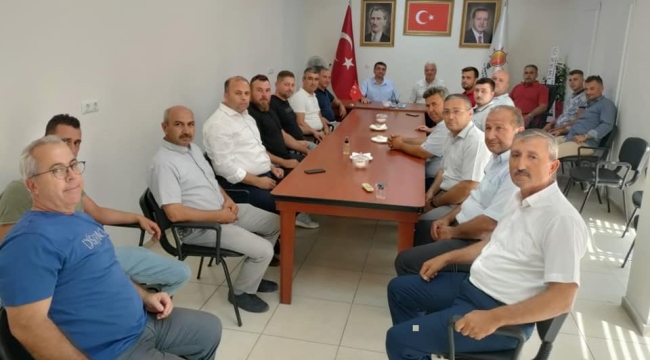 AKP'li Ekrem Cıllı'ye CHP ve İyi partiden ziyaret
