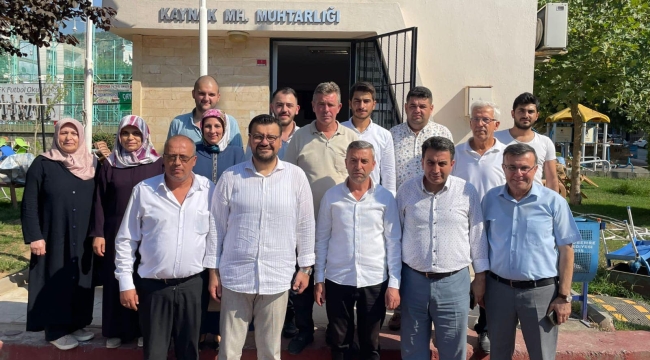 AKP'liler sandık ve mahalle başkanları toplantısı yaptı